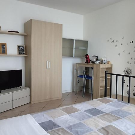 Sleep & Fly Malpensa Bed & Breakfast คาเซ นูโอเว ภายนอก รูปภาพ