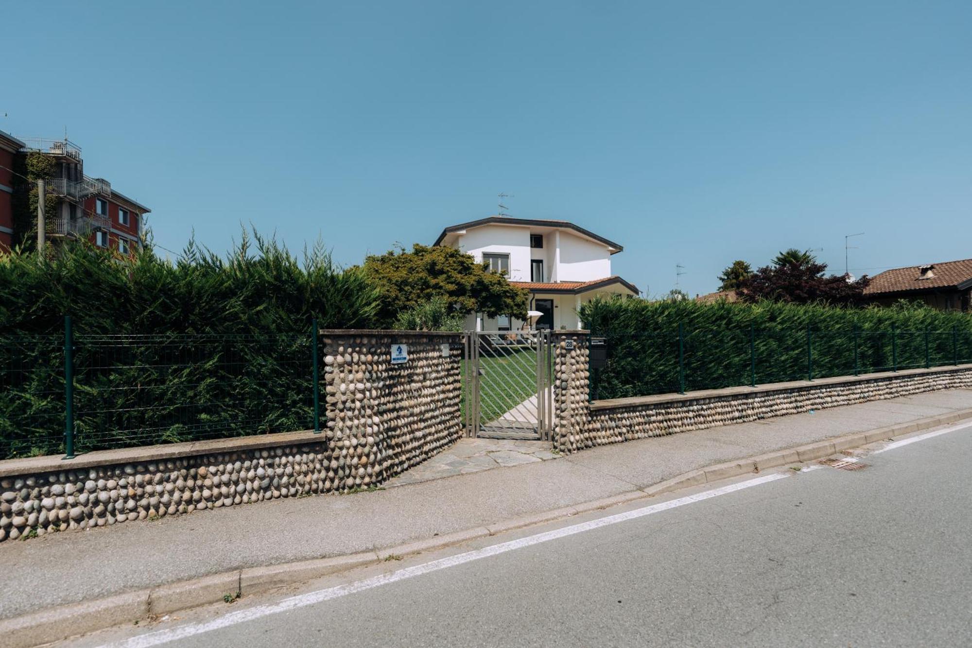 Sleep & Fly Malpensa Bed & Breakfast คาเซ นูโอเว ภายนอก รูปภาพ